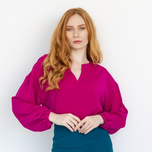 Toronto V-neck blouse