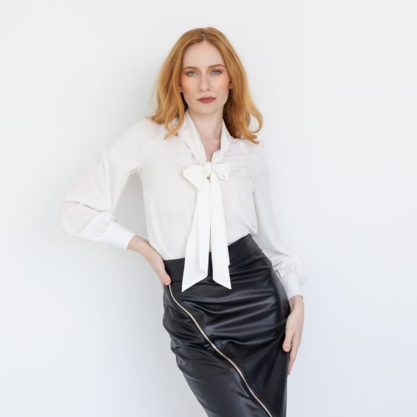 Modena elegant vegan-leather skirt